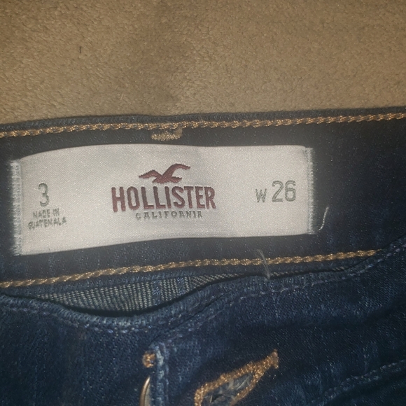 Hollister bundle of shorts - Picture 2 of 9